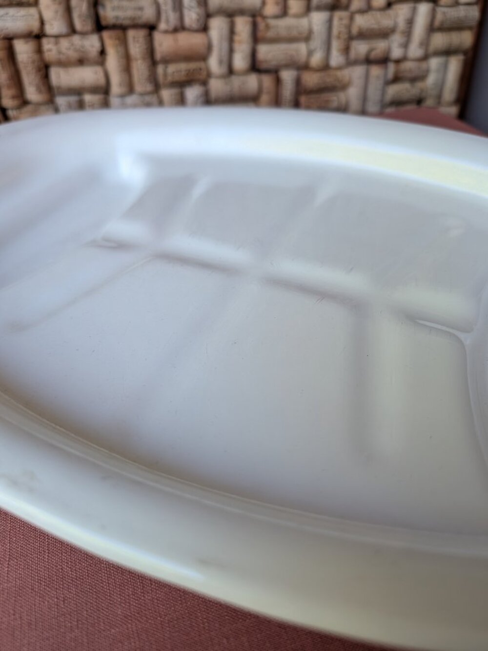 Meat Platter w/ MCM Metal & Wood Serving Base | CorningWare P‑19 Blue Cornflower - Picture 8 of 12